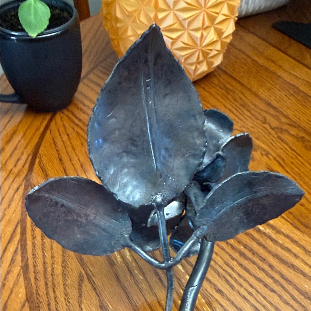 Welded Black Metal Steel Rose Hand-Forged Sculpture Blacksmith Metalwork - Picture 12 of 15